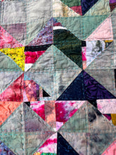 Load image into Gallery viewer, Wandering Path Quilt