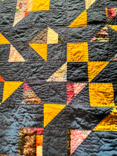 Load image into Gallery viewer, Square Dance Quilt