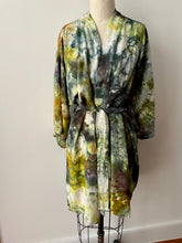 Load image into Gallery viewer, Forest Short Robe