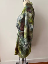 Load image into Gallery viewer, Forest Short Robe