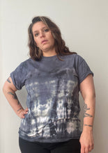 Load image into Gallery viewer, Fault Line Shibori Tee