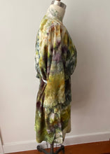 Load image into Gallery viewer, Forest Short Robe