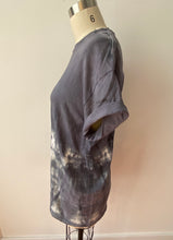 Load image into Gallery viewer, Fault Line Shibori Tee